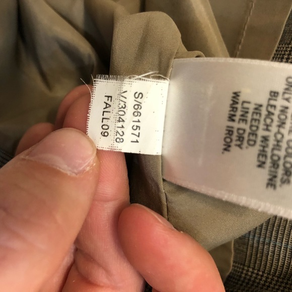 Banana Republic plaid pencil skirt w/pockets! - Picture 6 of 7